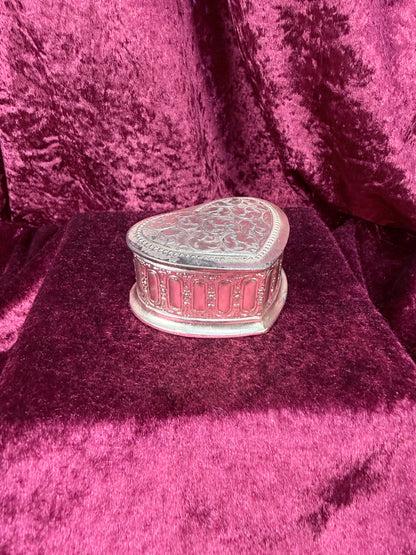 Vintage Silver Tone Heart Shaped Trinket Box – Embossed Floral Jewelry Casket