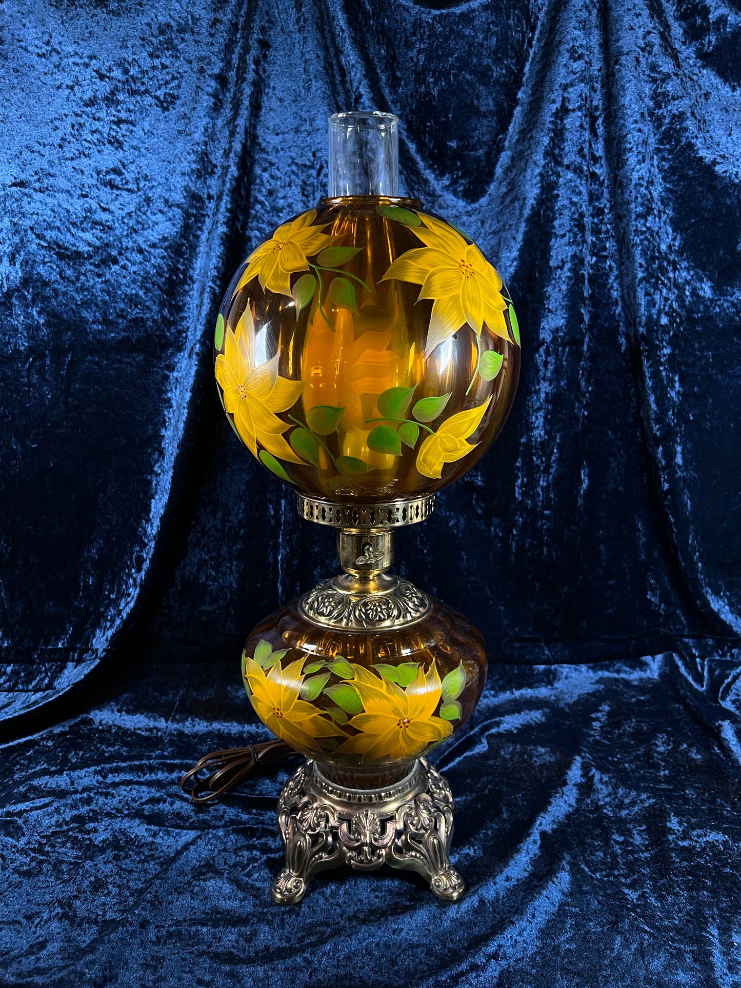 Vintage Amber Glass Parlor Lamp – Hand Painted Yellow Flowers Double Globe Hurricane Style