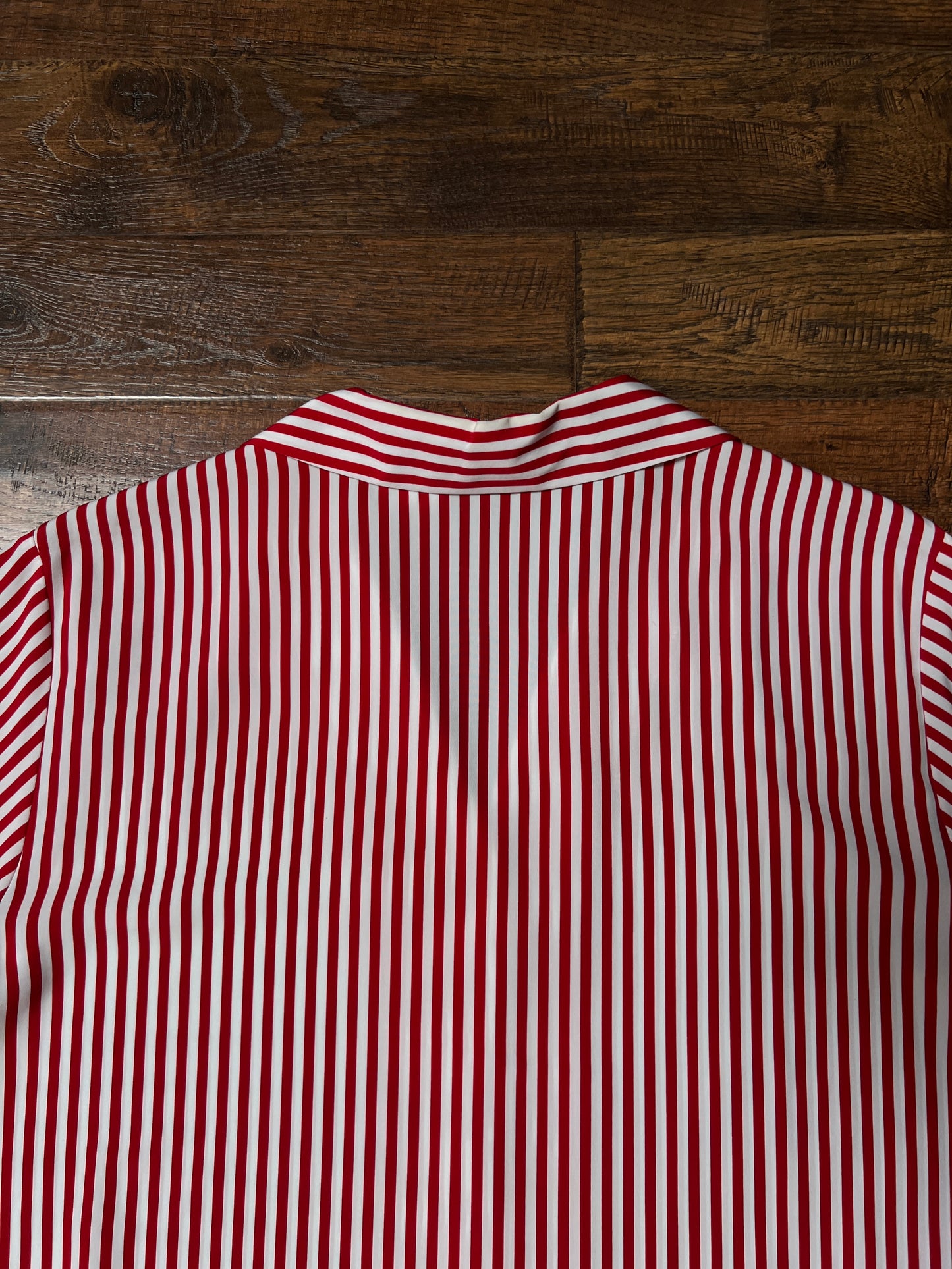 Vintage Liz Baker Petite Polyester Blouse – Red & White Striped Button Up – Large
