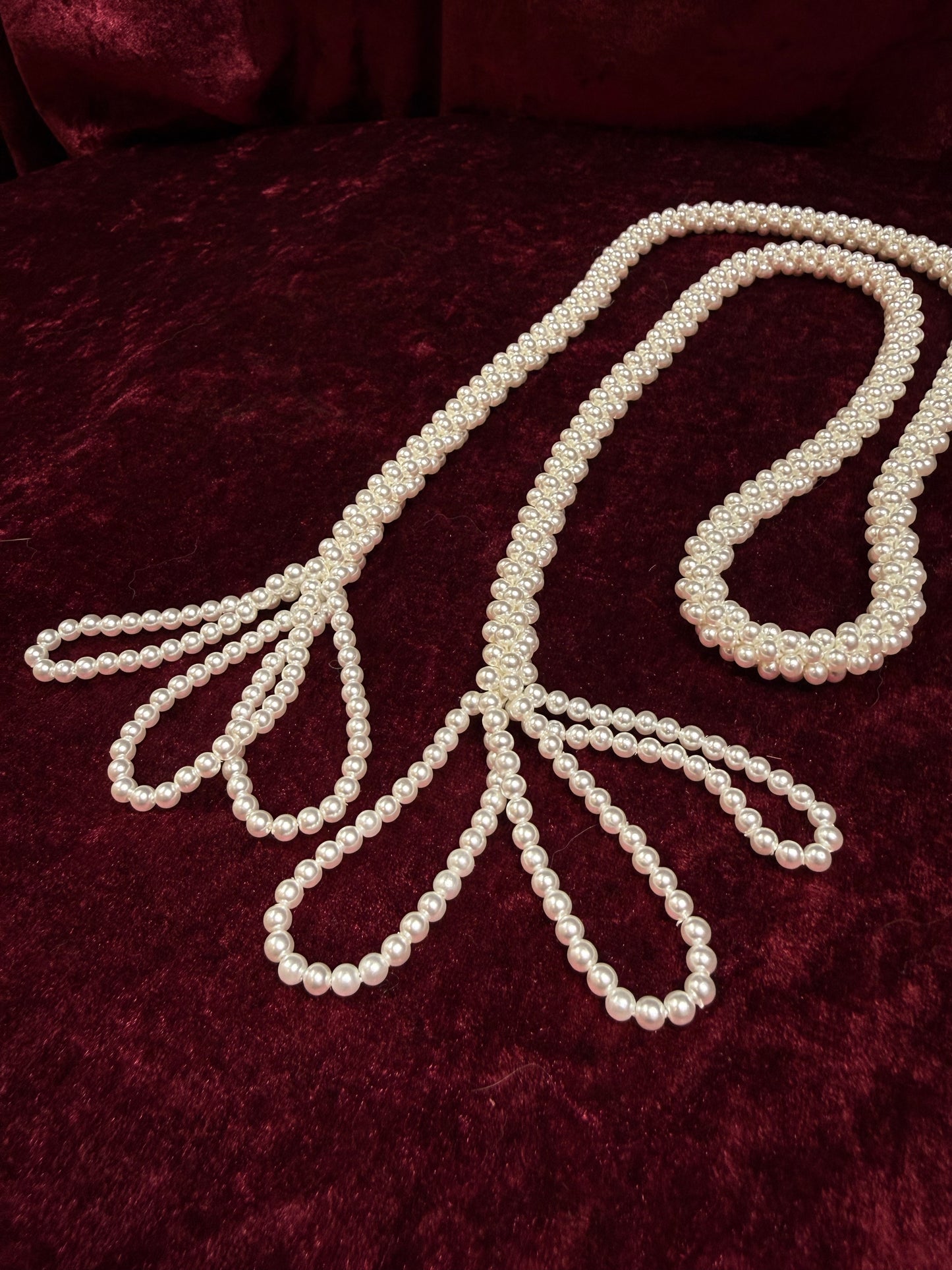 Vintage Jewelry - Faux Pearl Lariat - 38”