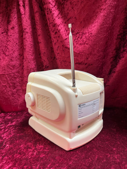 Vintage Electronics - Portable Black & White TV / Radio - 5" - Curtis