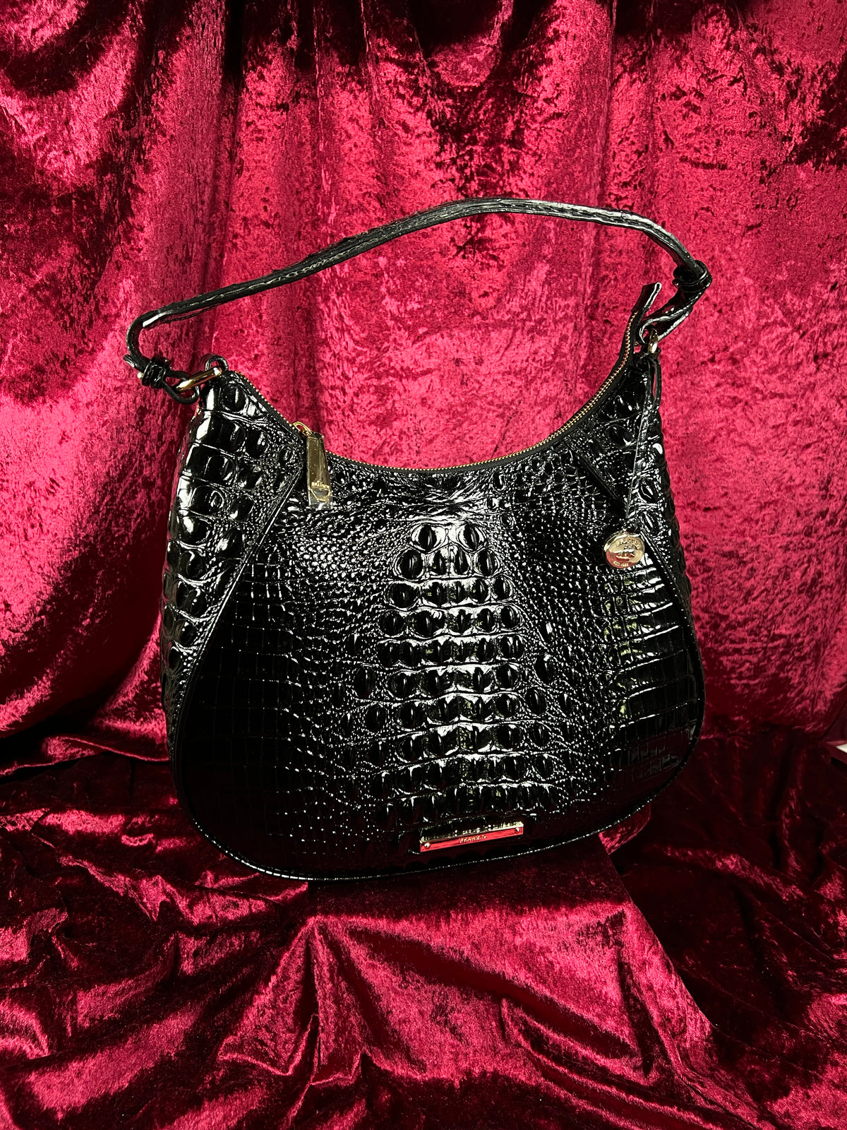 Vintage Brahmin Black Melbourne Leather Hobo Bag - Croc Embossed Shoulder Purse