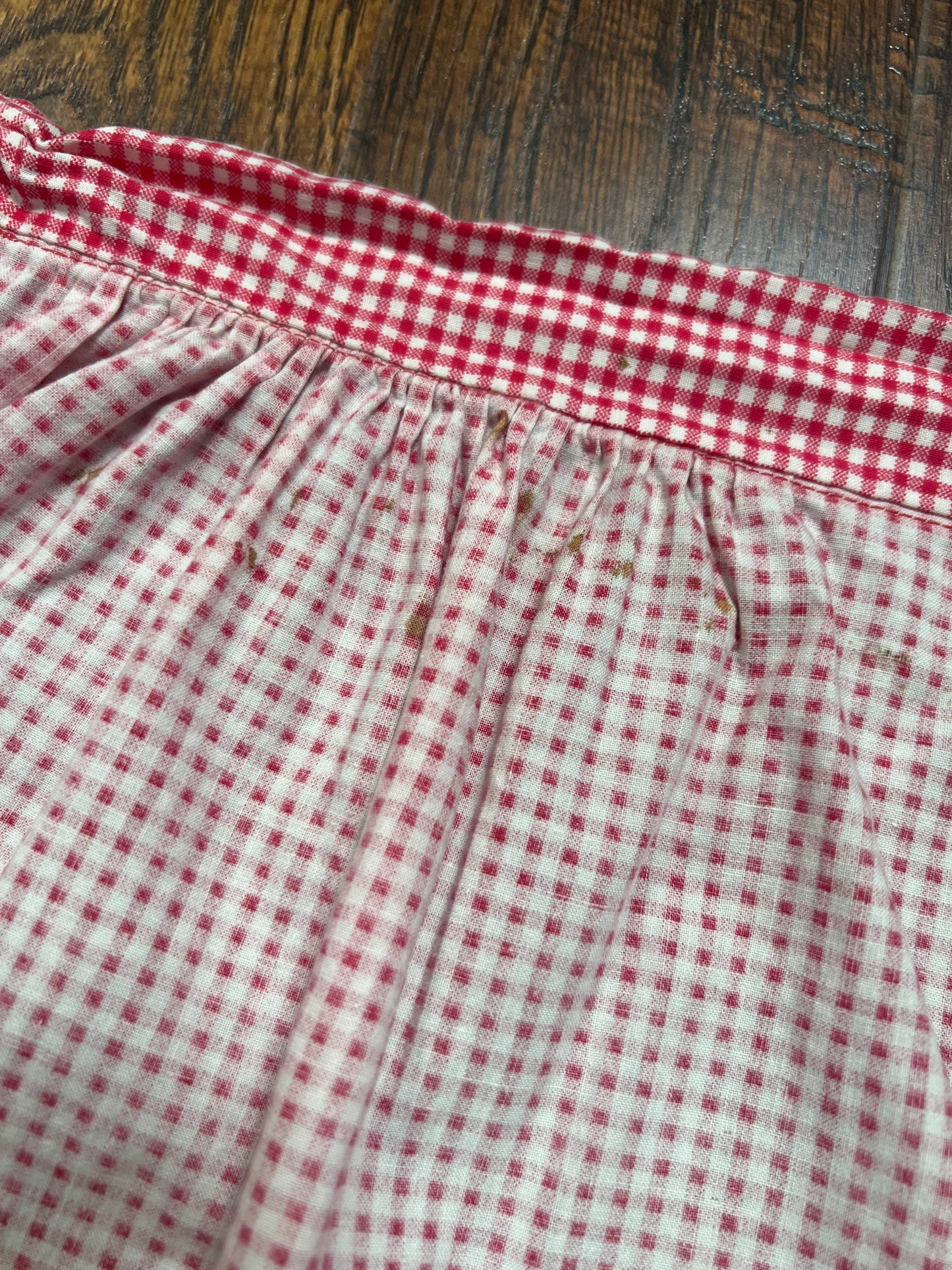 Vintage Clothing - Handmade Half Apron - Red and White Gingham - Apple Pocket