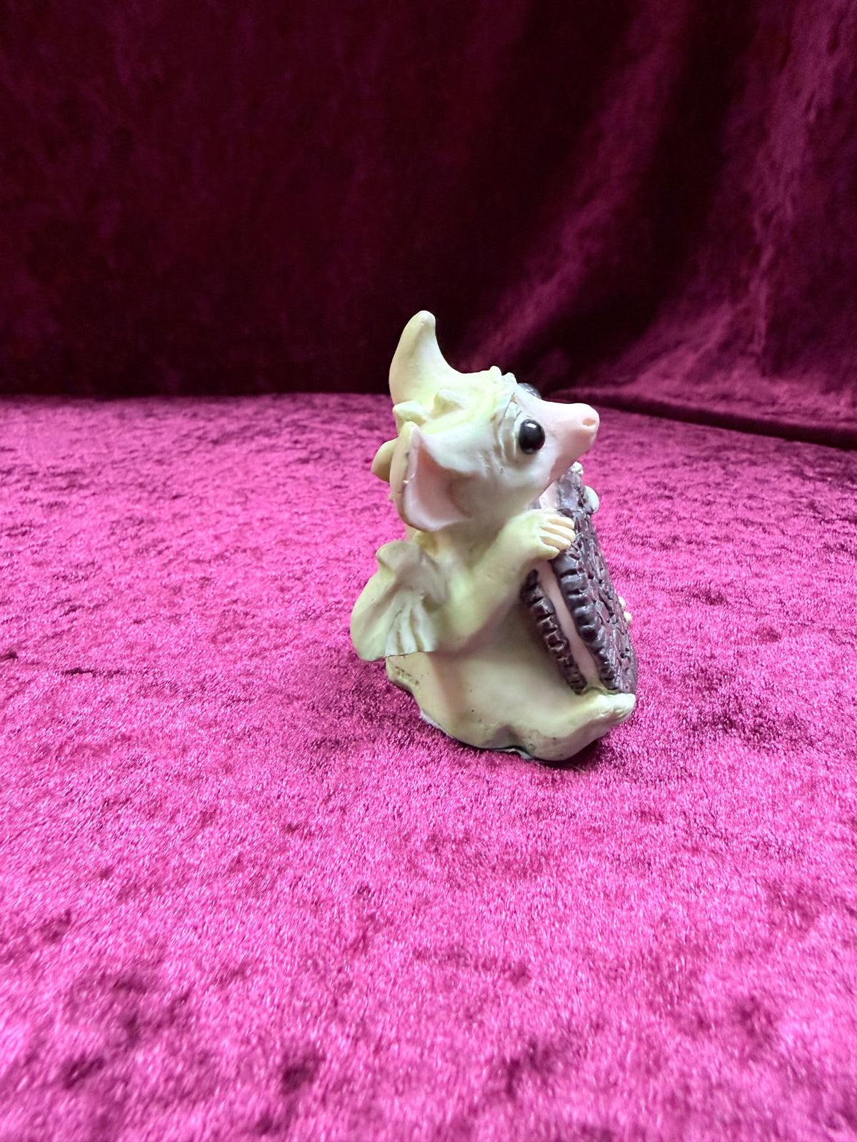 Vintage 1994 Pocket Dragons “My Big Cookie” Figurine – Real Musgrave Dragon Collectible