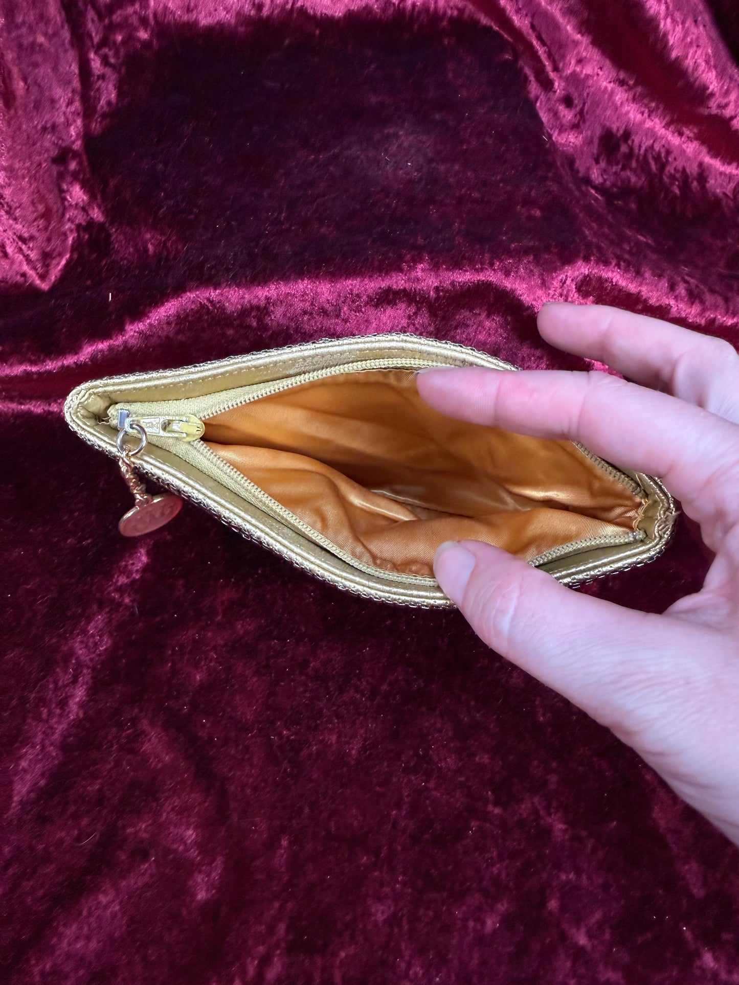 Vintage 1960s Metallic Gold Mesh Clutch / Evening Purse - Regale - Hong Kong