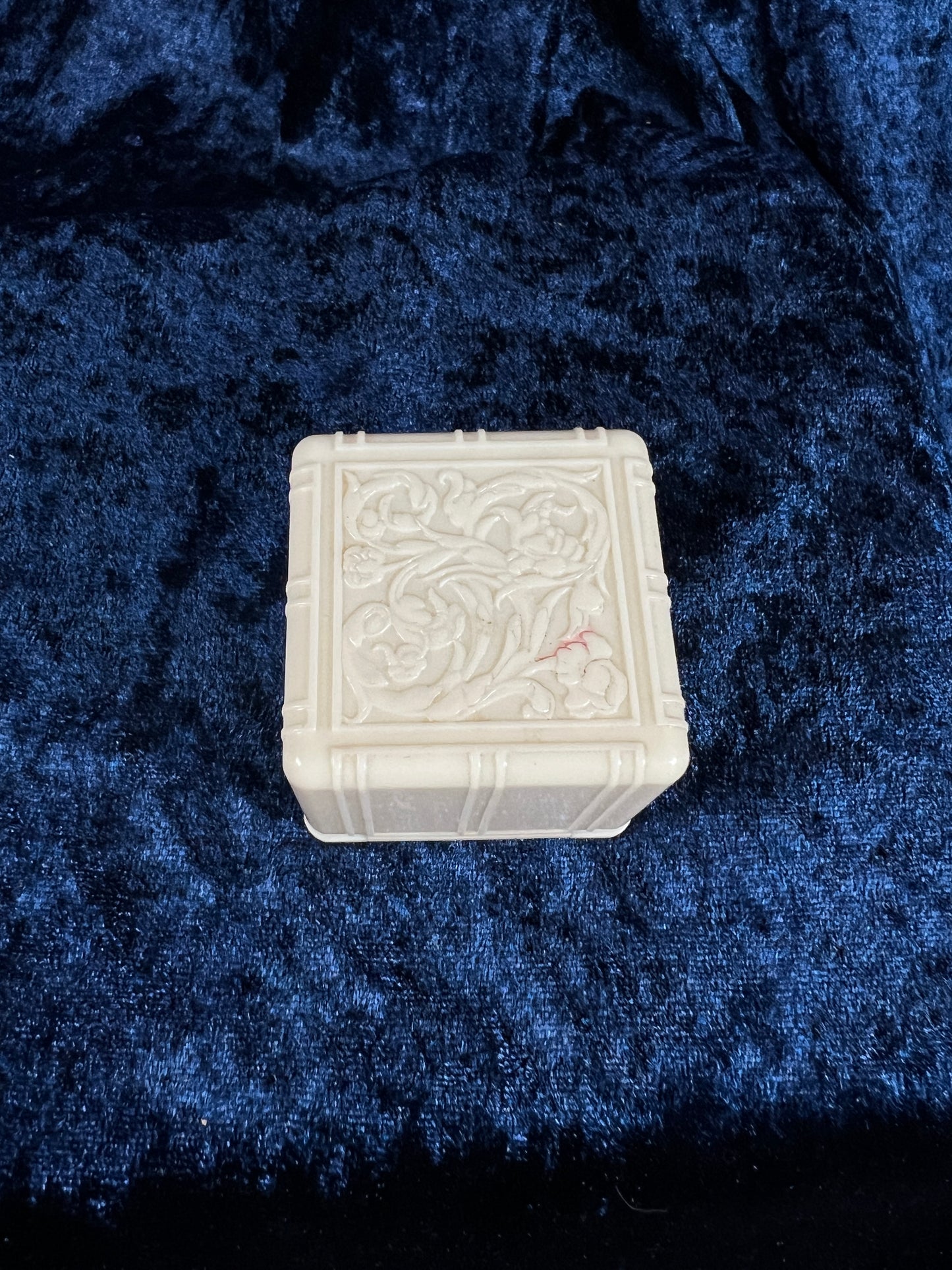 Antique Celluloid Ring Box – Art Deco Ivorine Footed Presentation Case