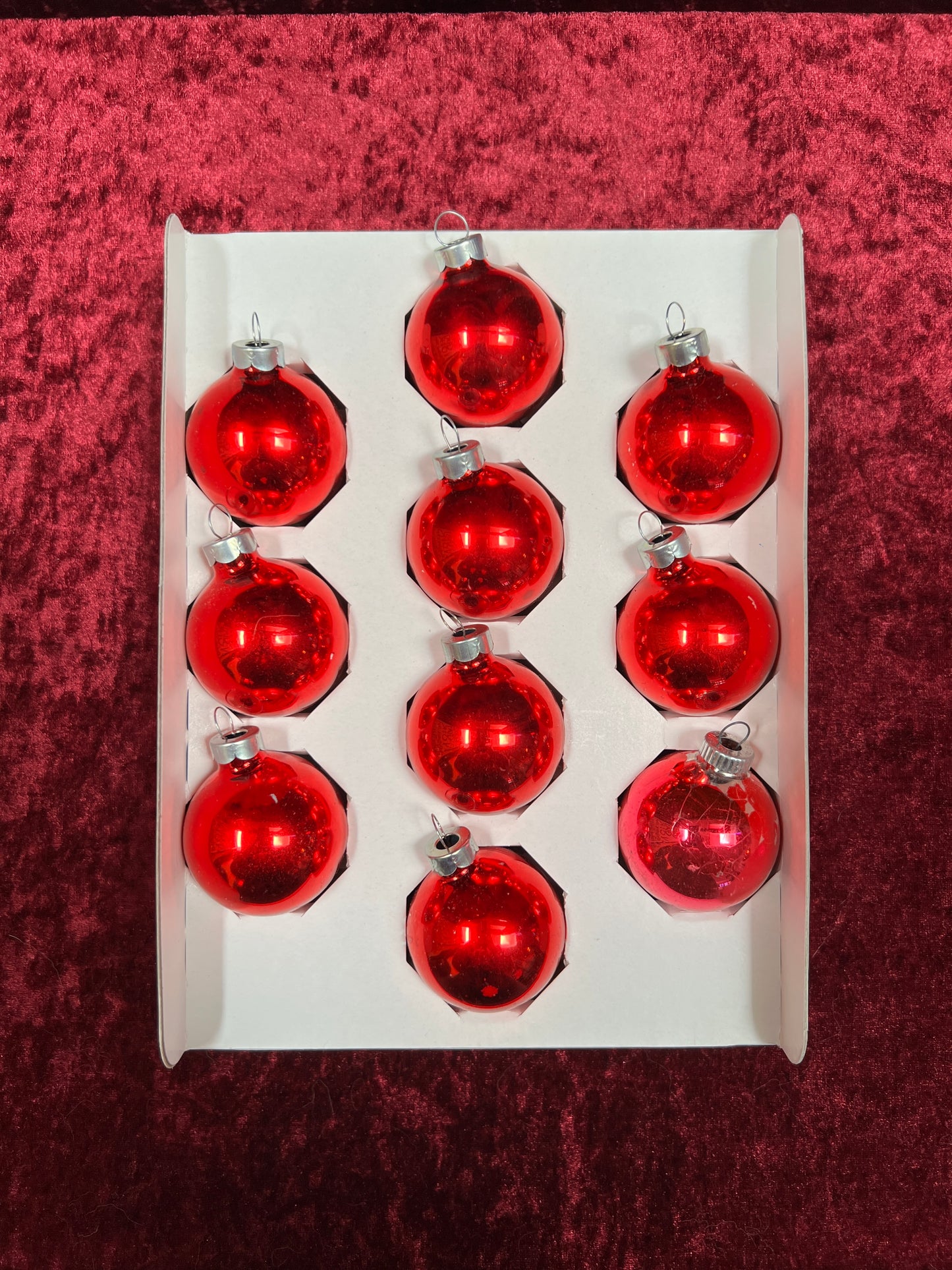 Vintage Christmas - Glass Ornament Set - Red - Noel
