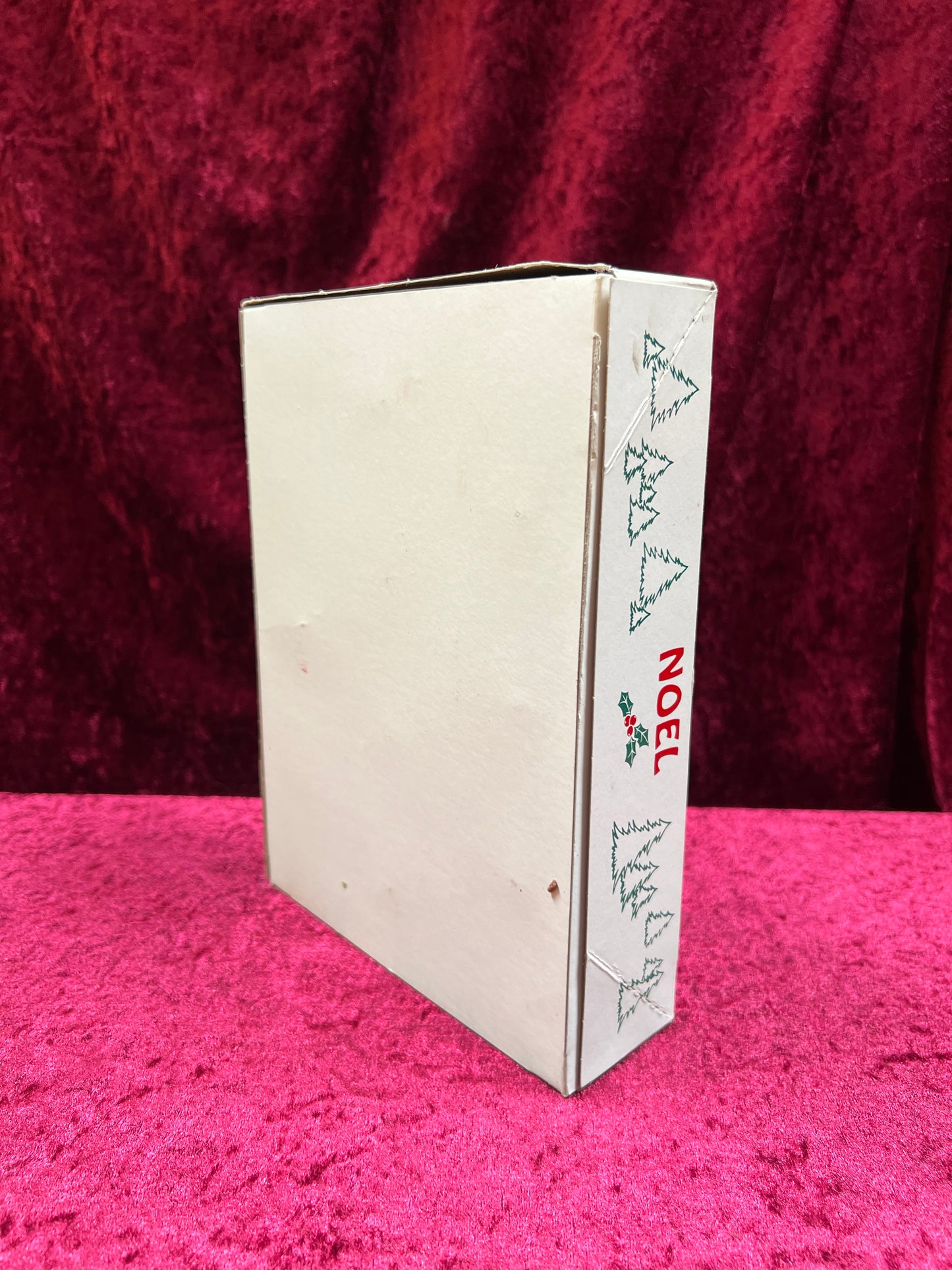 Vintage Christmas - Glass Ornament Set - Red - Noel