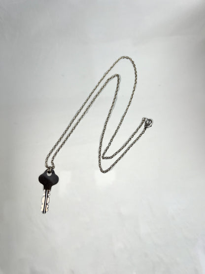 Vintage Jewelry - Pendant Necklace - Silver Tone Cable Chain - Old Unmarked Key