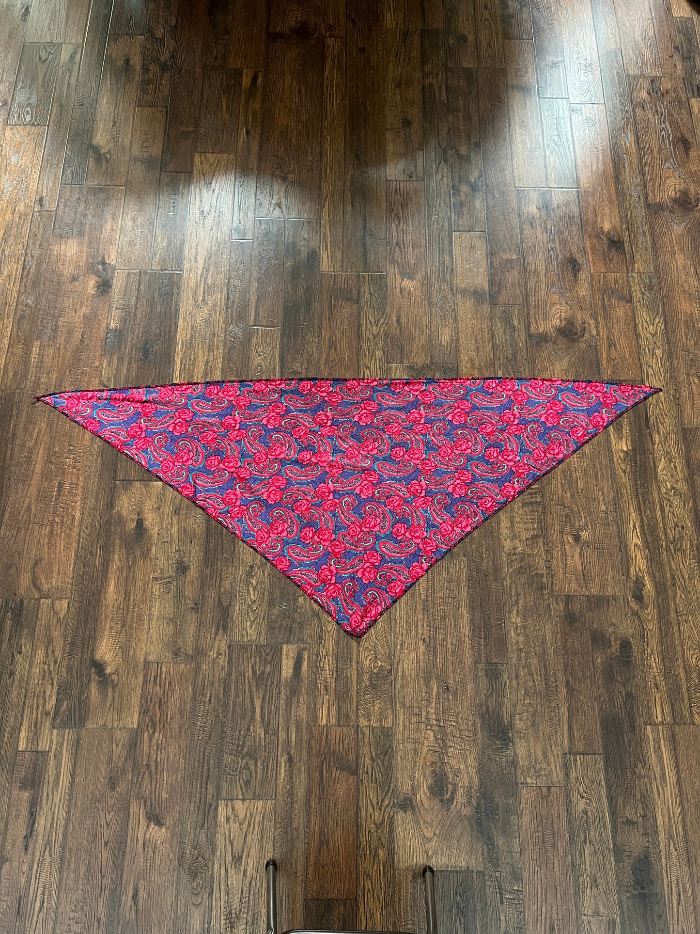Vintage Floral Paisley Triangle Scarf - Pink and Purple Paisley Rose Shoulder Wrap