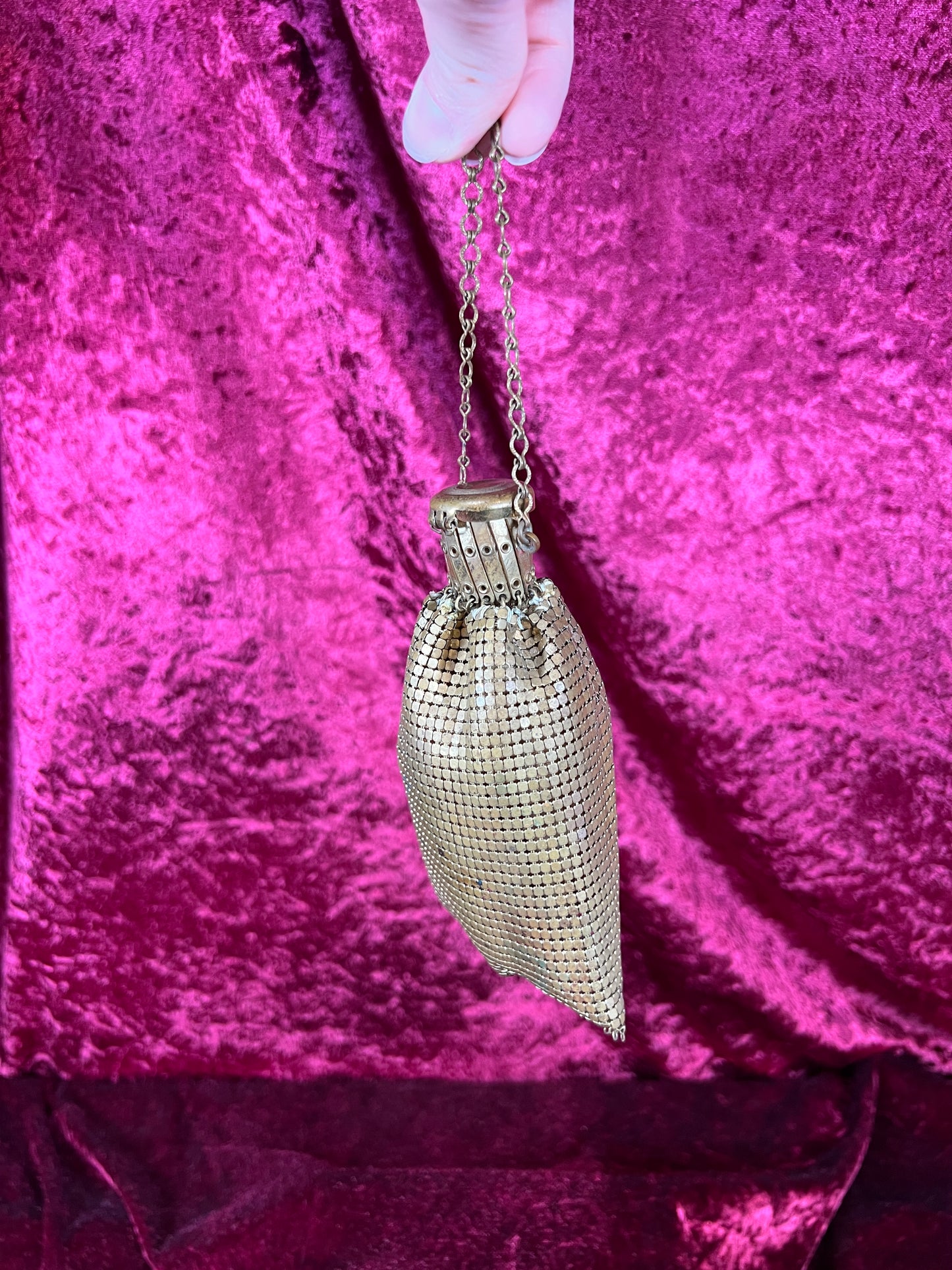 Vintage Metal Mesh Beggar's Purse –  Expandable Top - Whiting & Davis