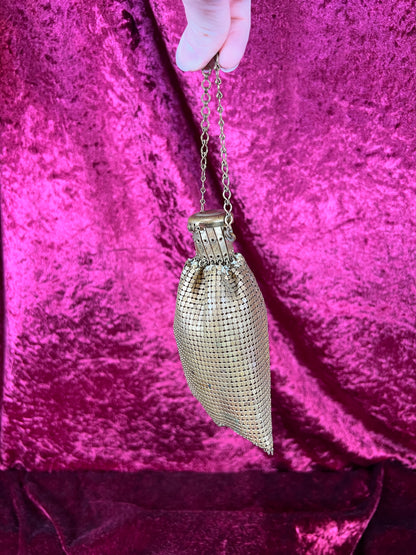 Vintage Metal Mesh Beggar's Purse –  Expandable Top - Whiting & Davis