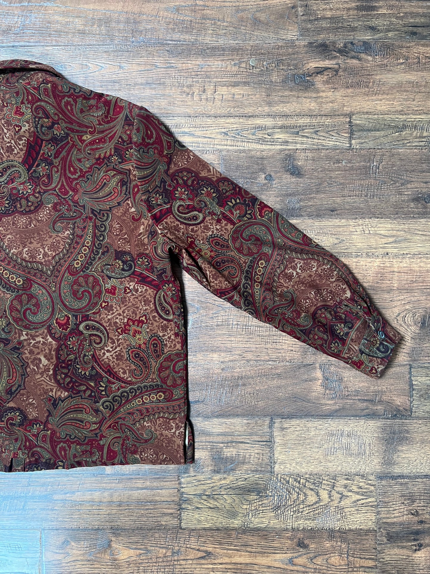Vintage Clothing - Long Sleeve Button Up Shirt - Dark Orange Paisley - Draper’s & Damon’s Petites - X-Large