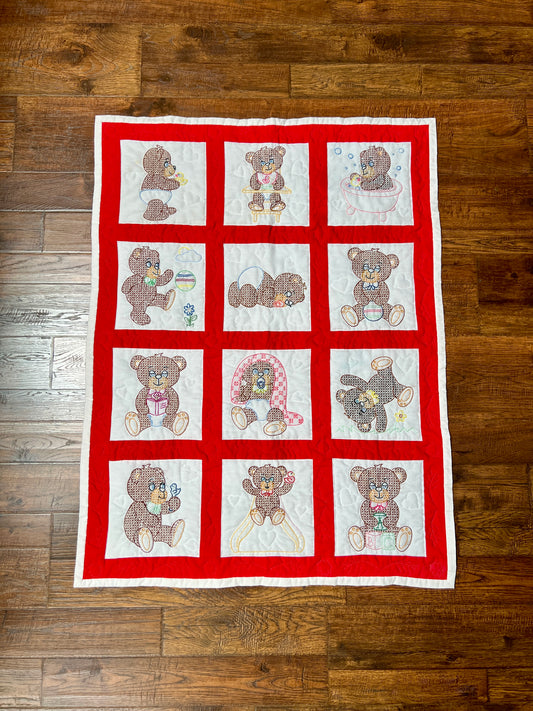 Vintage Cotton Baby Quilt – Anthropomorphic Teddy Bear Patchwork Nursery Blanket