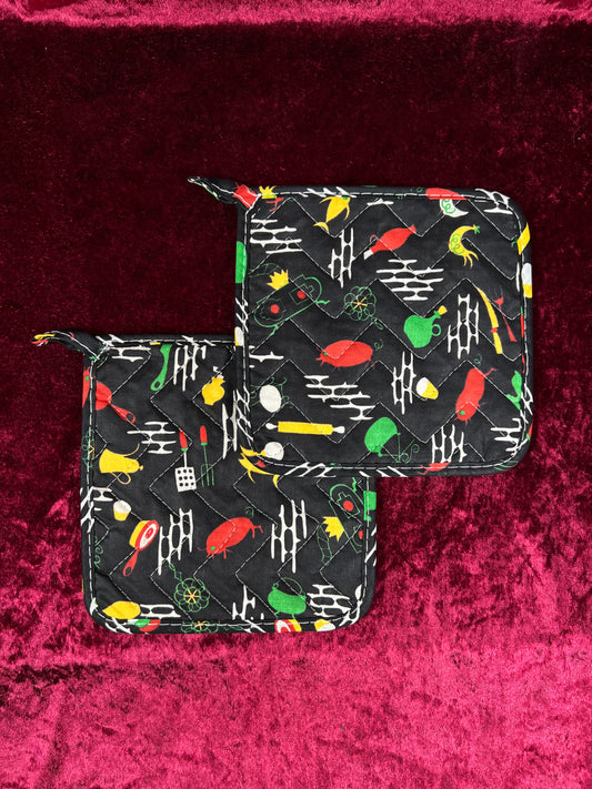 Vintage Cotton Pot Holder Set - Mid Century Barbecue Print in Black