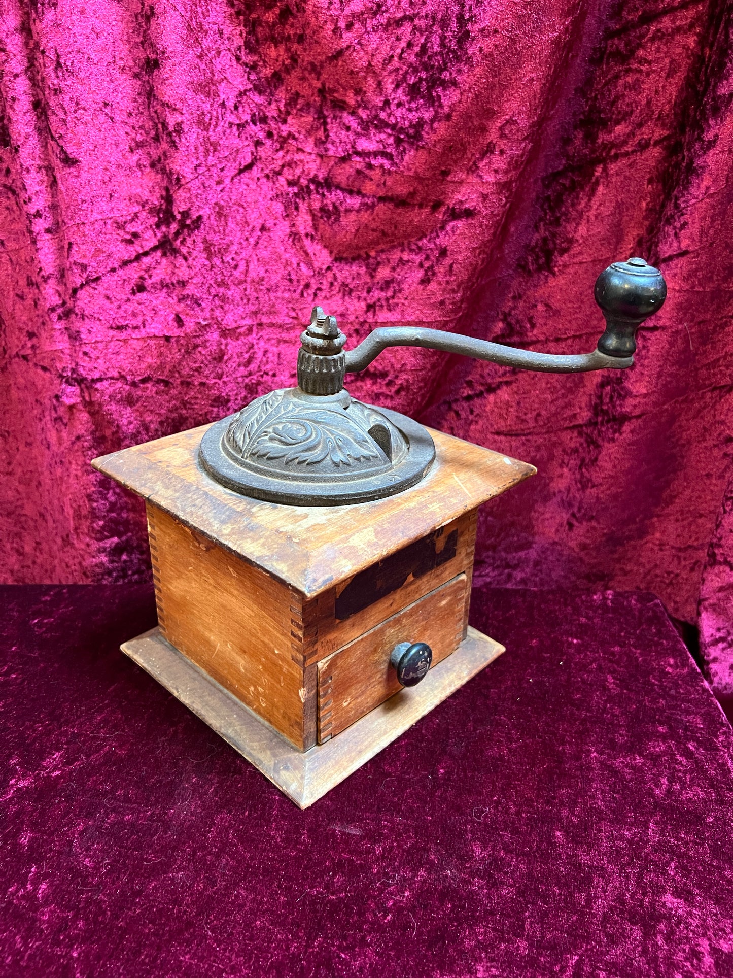 Vintage Kitchen - Antique Coffee Grinder Mill - Primitive Arcade Manufacturing