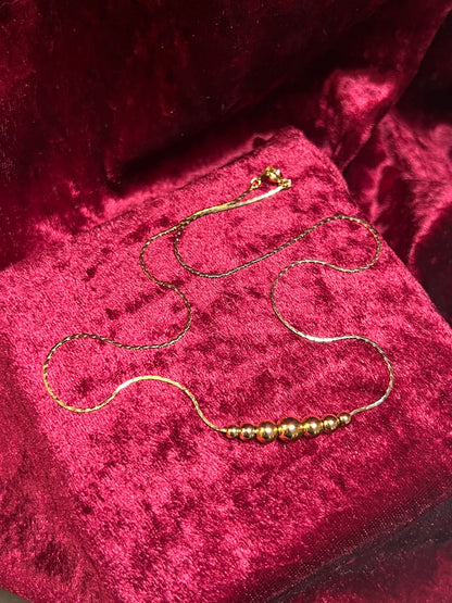 Vintage Jewelry - Necklace - 18k Gold Filled - Ball Pendant