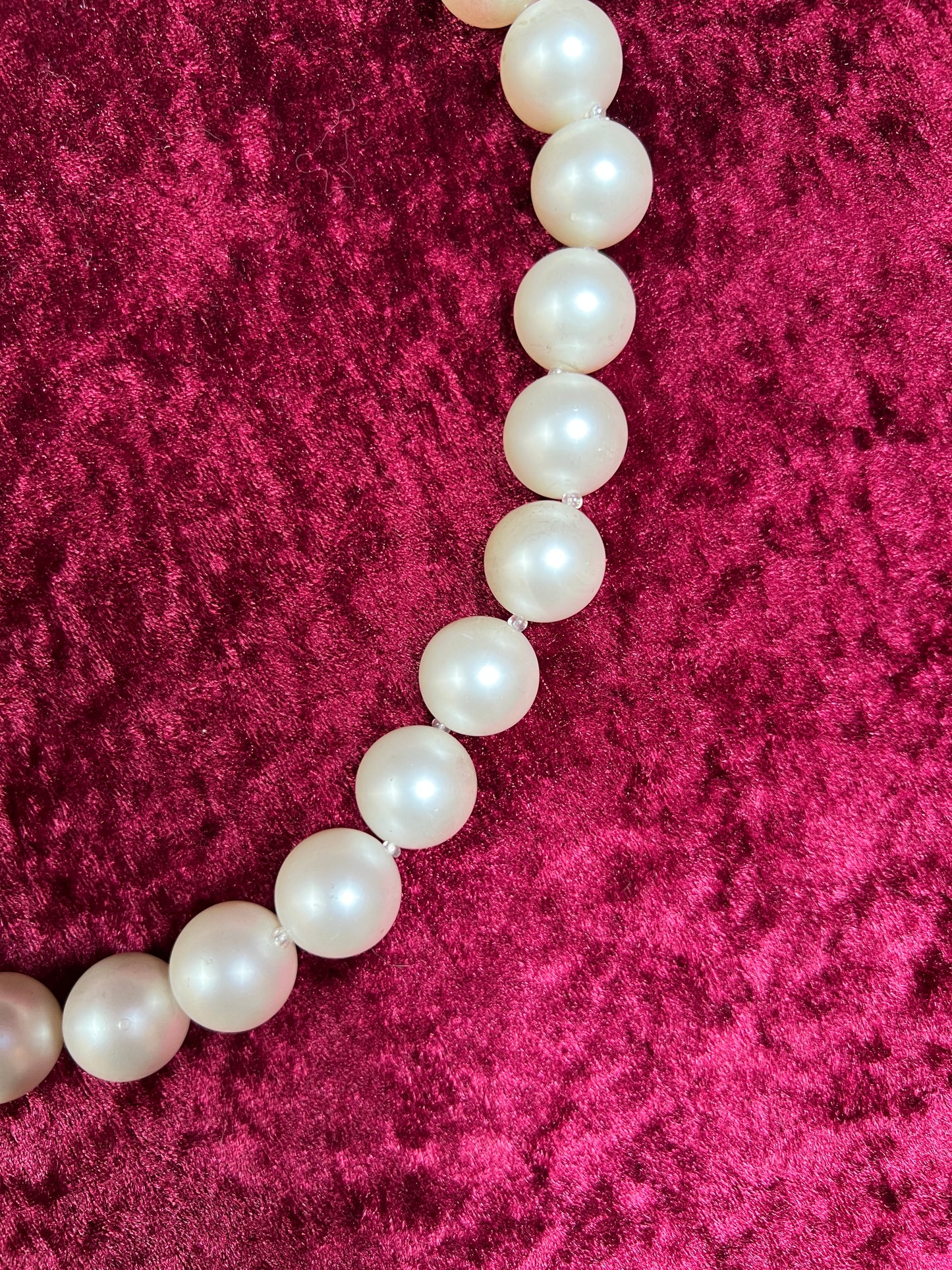 Vintage Jewelry - Beaded Necklace - Jumbo Faux Pearls - 24.5"