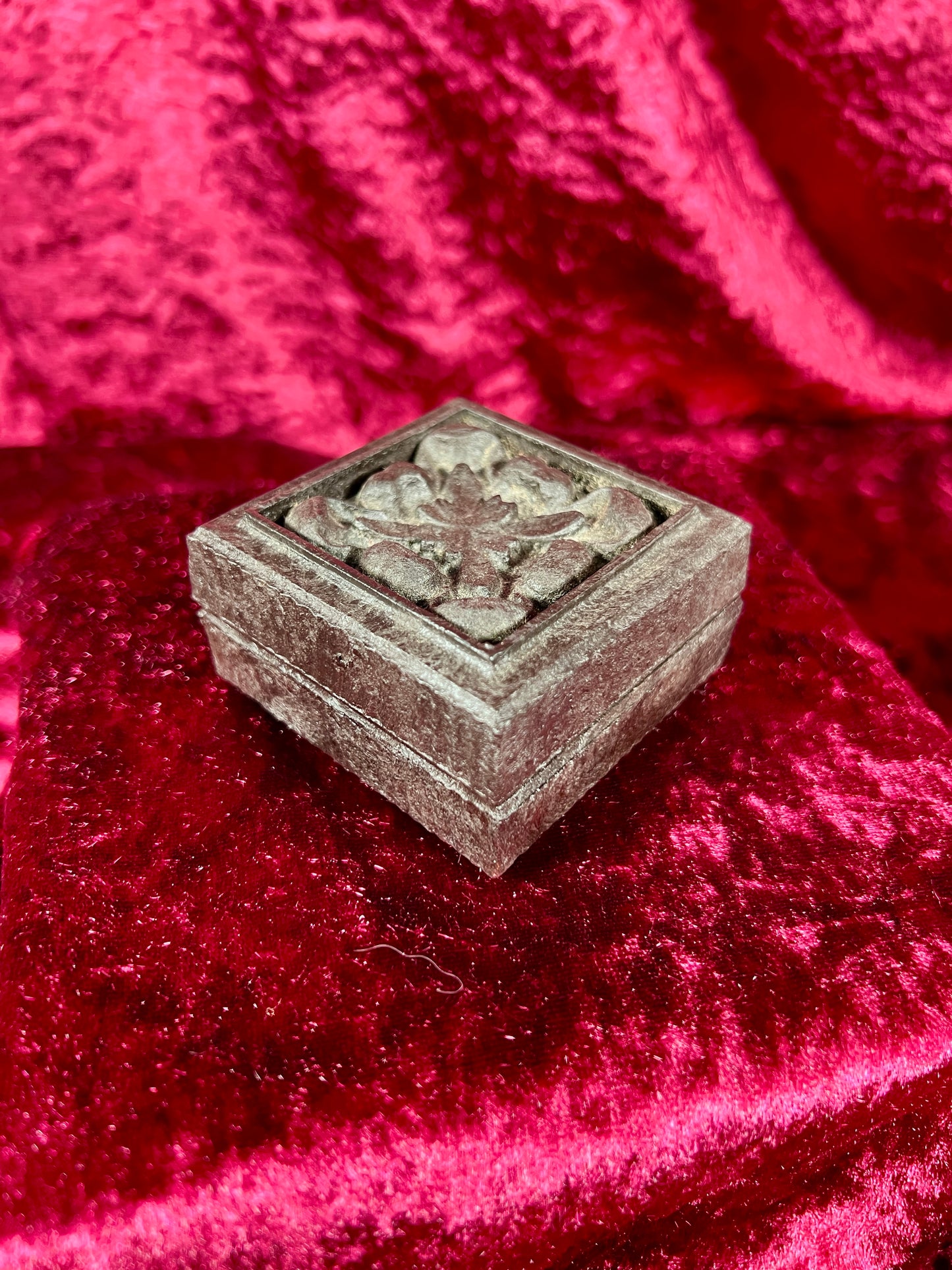 Vintage Trinket Box - Black Carved Flower - 2.5"