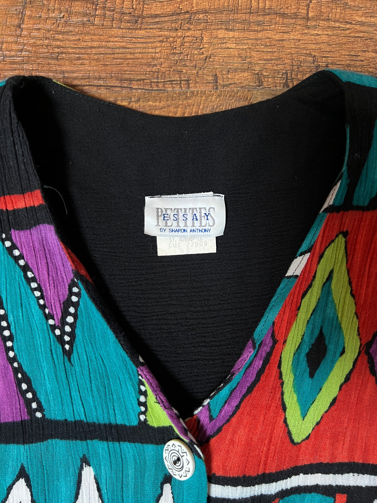 Vintage Petites Essay Sharon Anthony Blouse - Bold Abstract Tie Front Cropped Top - Medium