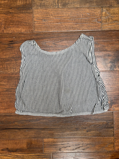Clothing - Tank Crop Top - Black And White Stripes - Medium