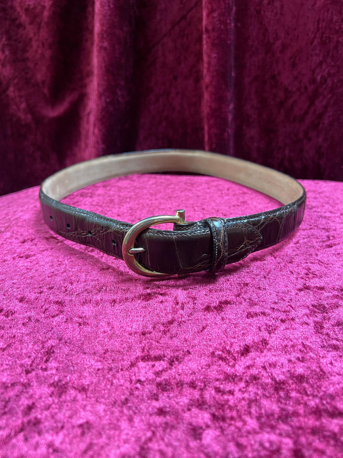 Vintage Genuine Italian Calfskin Belt – Brown Alligator Embossed with Brass Buckle -