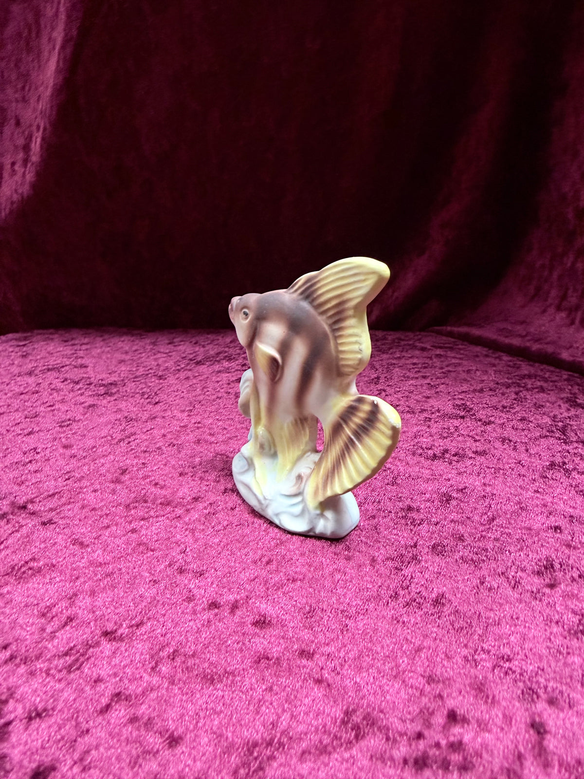 Vintage Porcelain Aquarium Fish – Midcentury Angelfish + Pastel Glaze