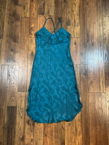 Vintage Clothing - V-Neck Below The Knee Nightgown - Emerald Green with Paisley Jacquard Print - Medium