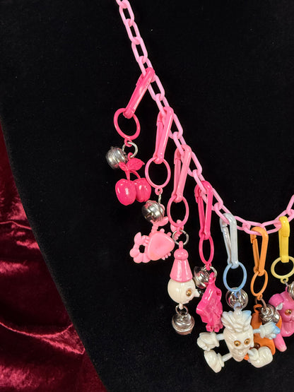 Vintage 1980s Plastic Chain Charm Necklace - 12 Bell / Googly Eyes Charms - Pink & Purple