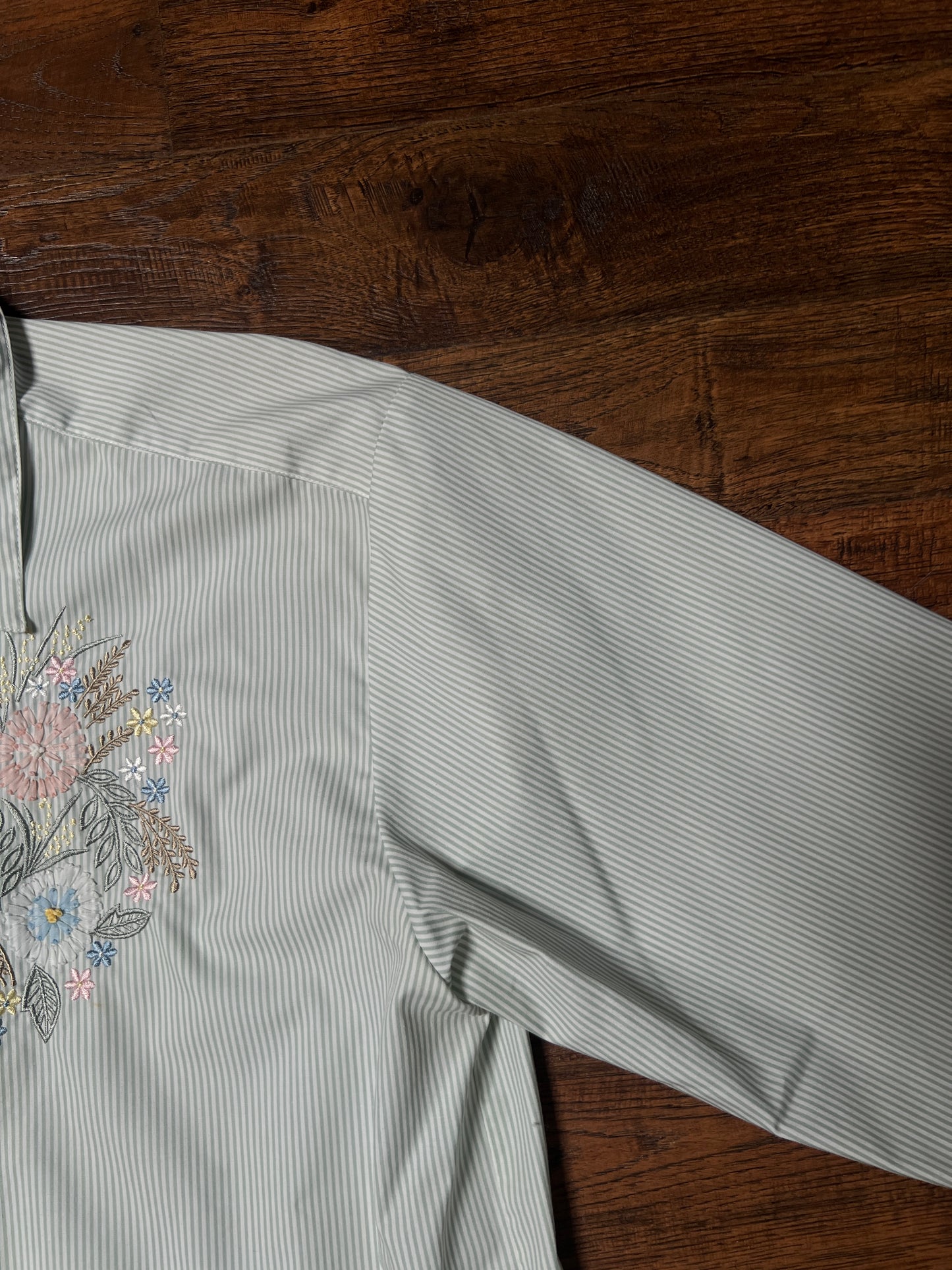 Vintage Koret Francisca Cotton Blend Blouse – Green Pinstripe Floral Embroidery – Medium