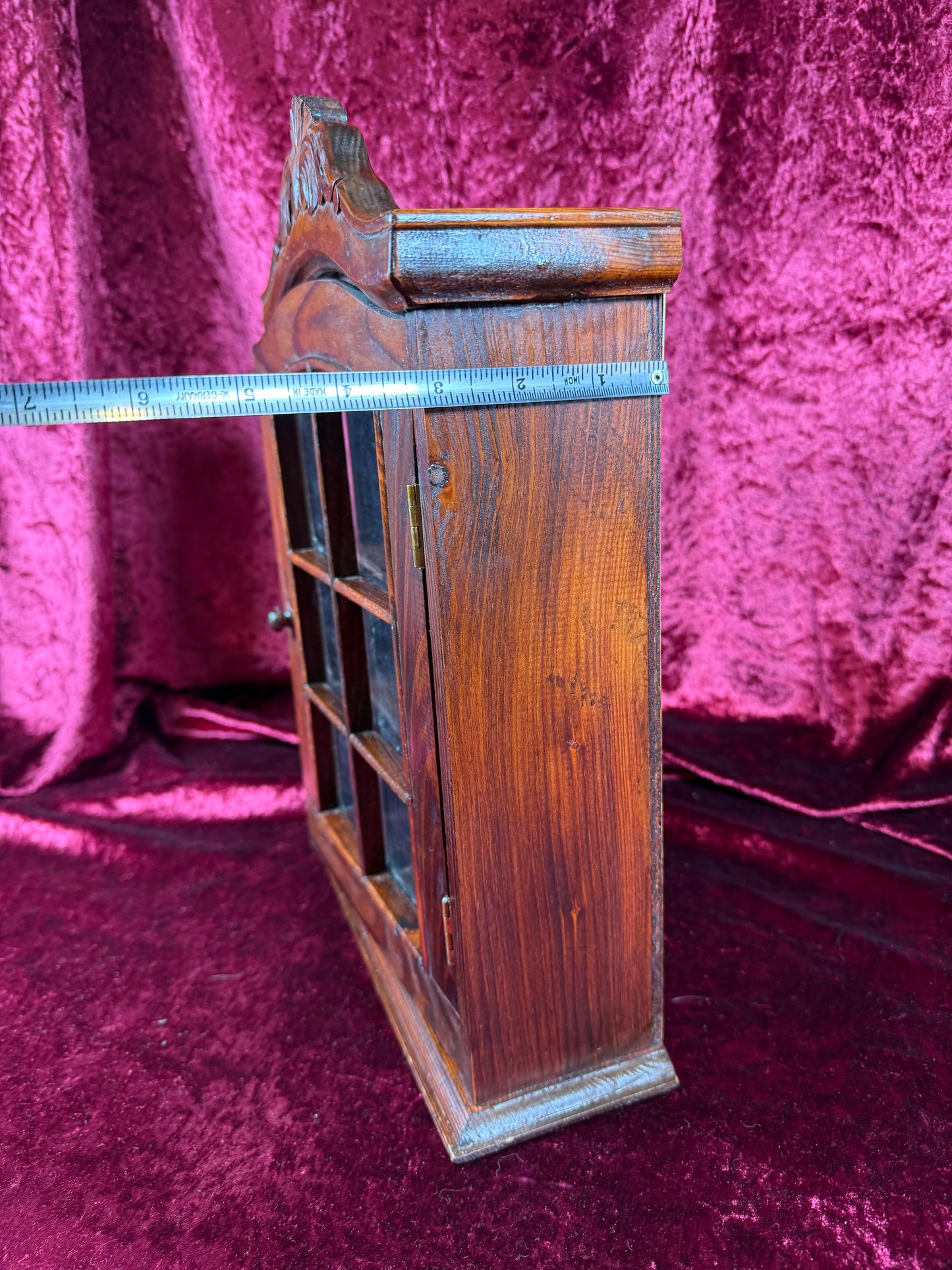 Vintage Curio Cabinet - Ornate Wood Wall Mounted Trinket Shelf - 13" Tall