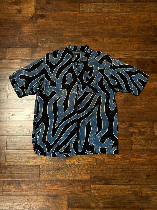 Vintage 1990s Anxious Rayon Shirt – Abstract Blue Black Print – Size Large