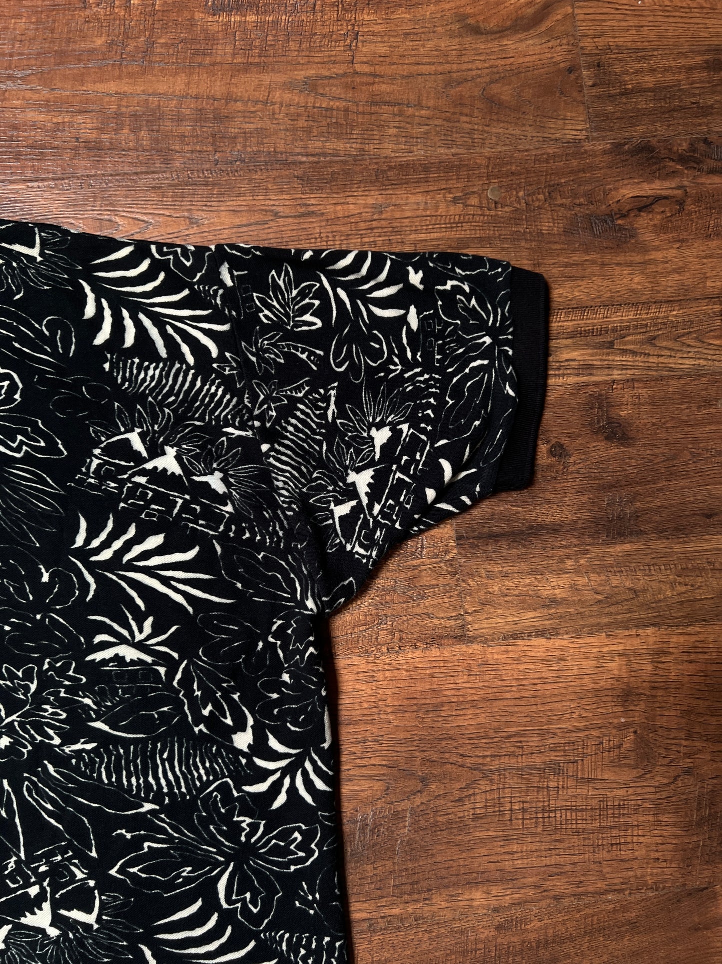 Vintage 1990s Chaps Ralph Lauren Cotton Polo Shirt – Black Tropical Print – X-Large