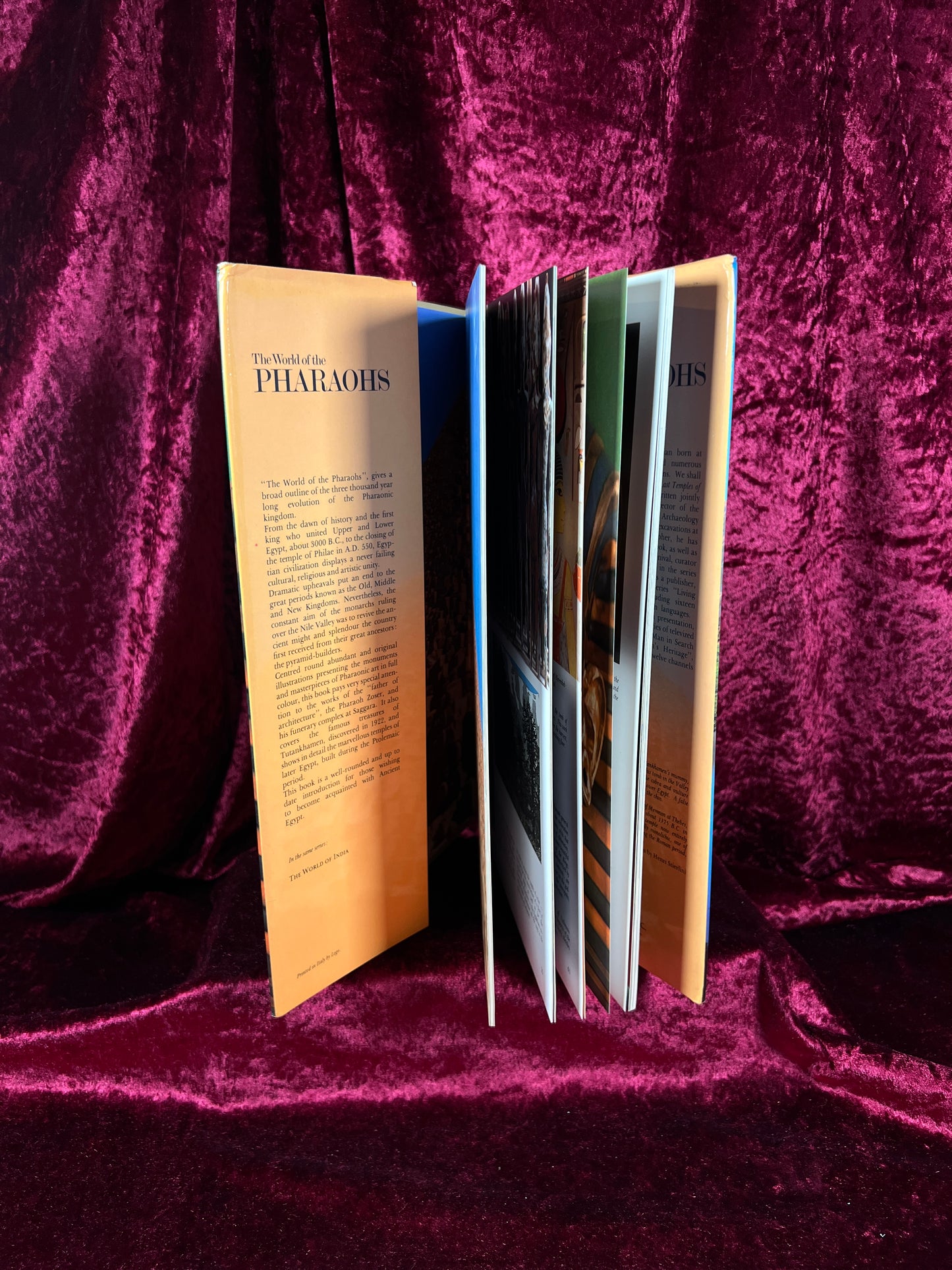 Vintage Hardcover Coffee Table Book – The World of the Pharaohs H. Stierlin 1978