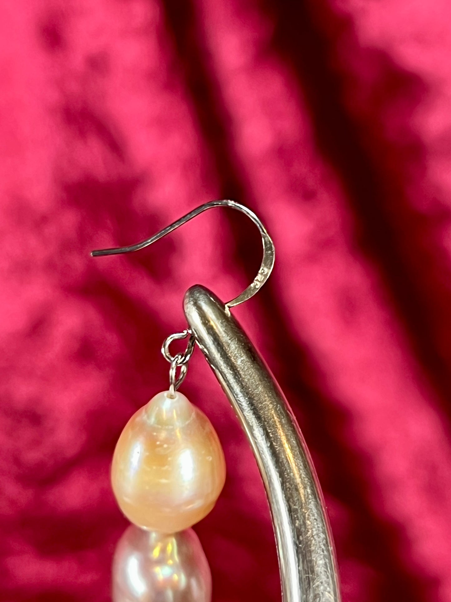 Vintage Jewelry - Dangle / Drop Earrings - 925 Silver - Freshwater Pearls - Purple and White