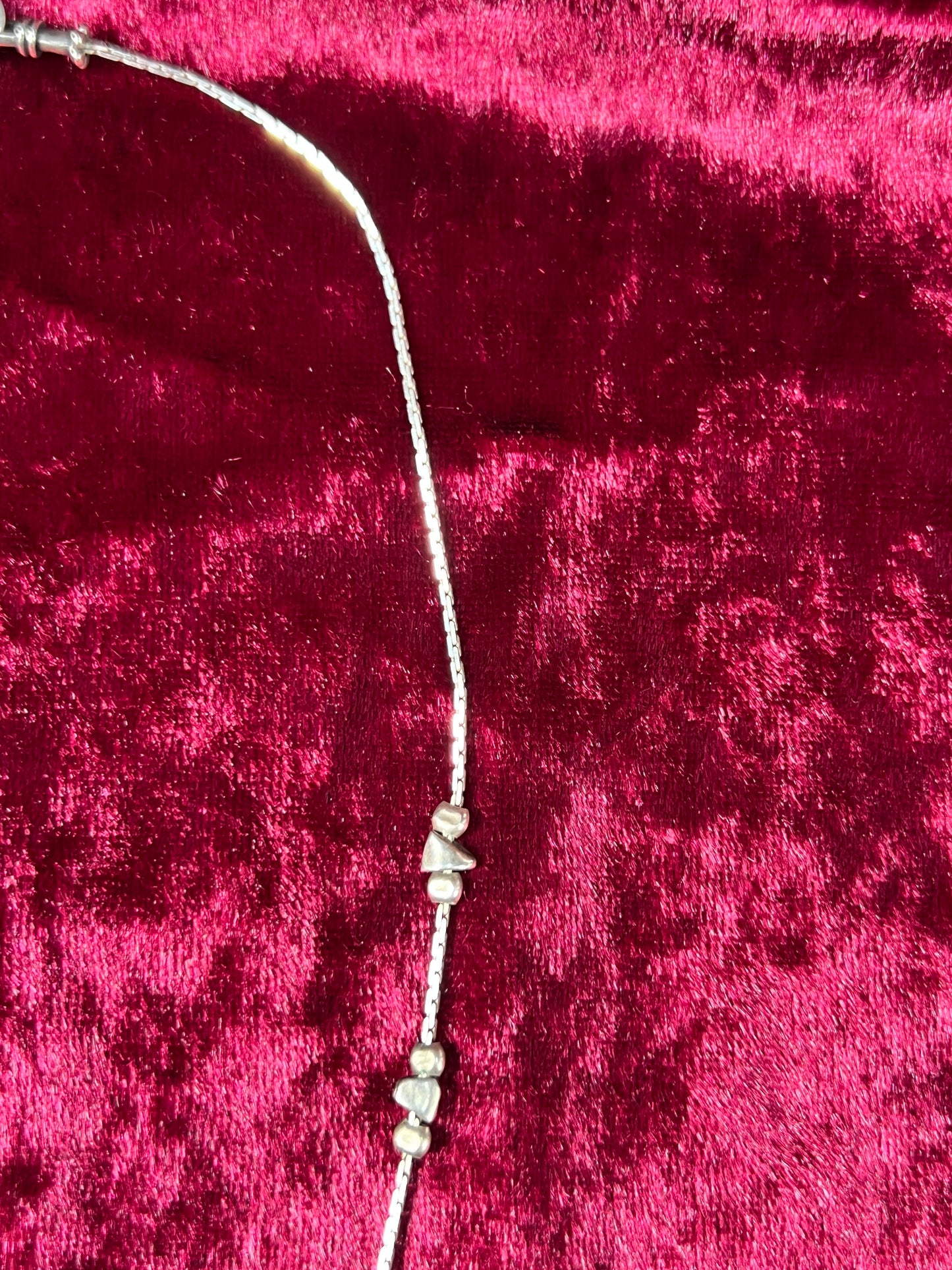 Vintage Jewelry - Dainty Necklace - 925 Silver - Cut Green Glass Pendant - Silpada