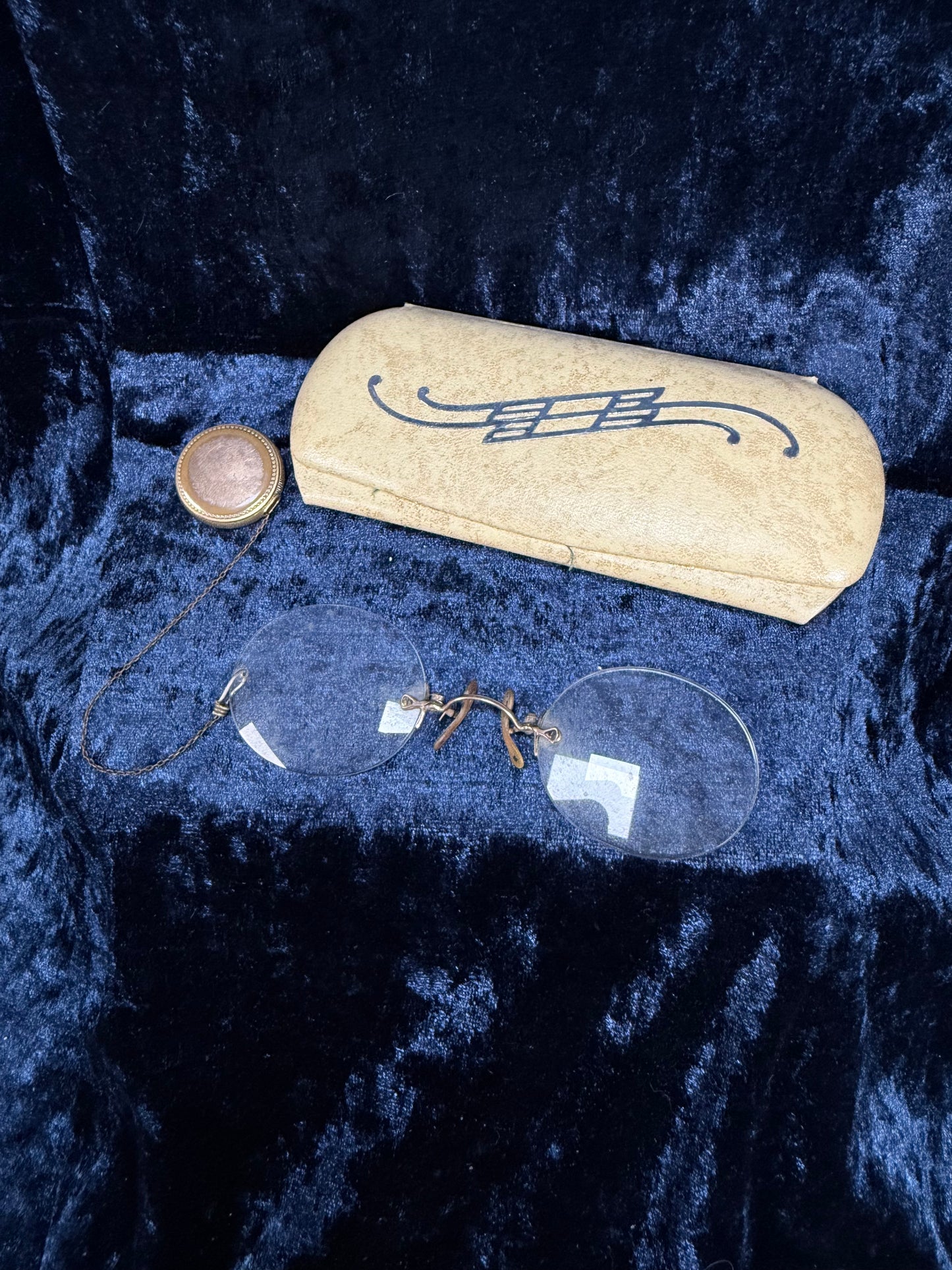 Antique Metal Jewel Pince-Nez Eyeglasses – Retractable Chain Brooch with Case