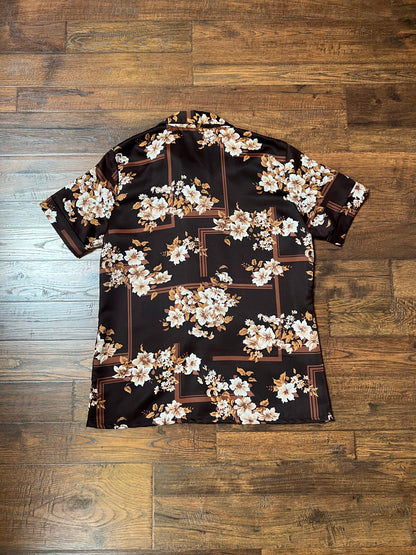 Vintage Clothing - Short Sleeve Button Up Hawaiian Shirt - White Tropical Florals - Mr. Jan - Large