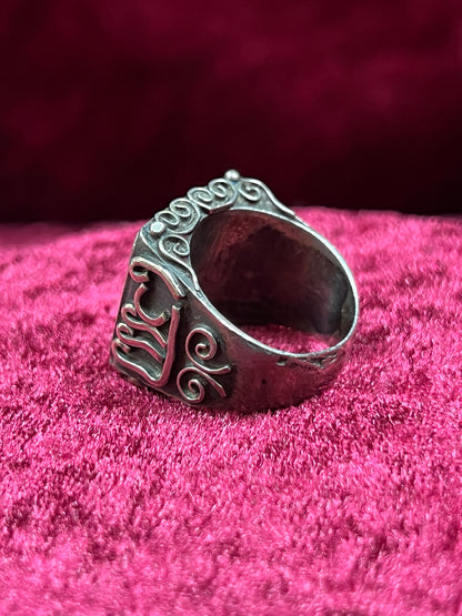 Vintage Jewelry - Tuareg Ring - Silver - Bronze Camel - 7.5