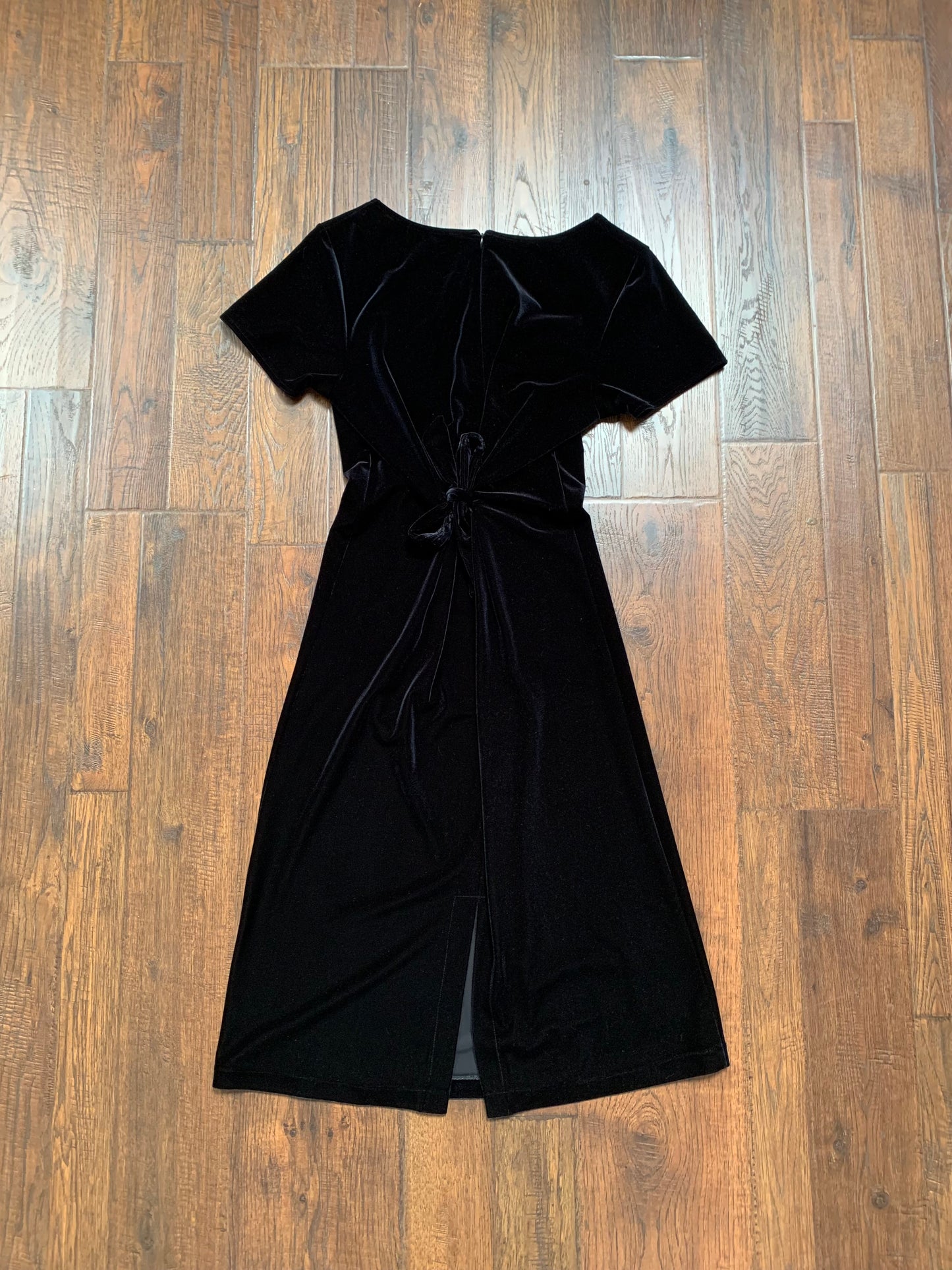 Vintage Clothing - Shift Dress with Waist Ties - Black Velour - Hillard & Hanson - Medium