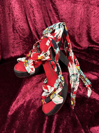 Vintage Saks Fifth Avenue Platform Pin Up Heels – Wood Sole Floral Wrap Tie Sandals