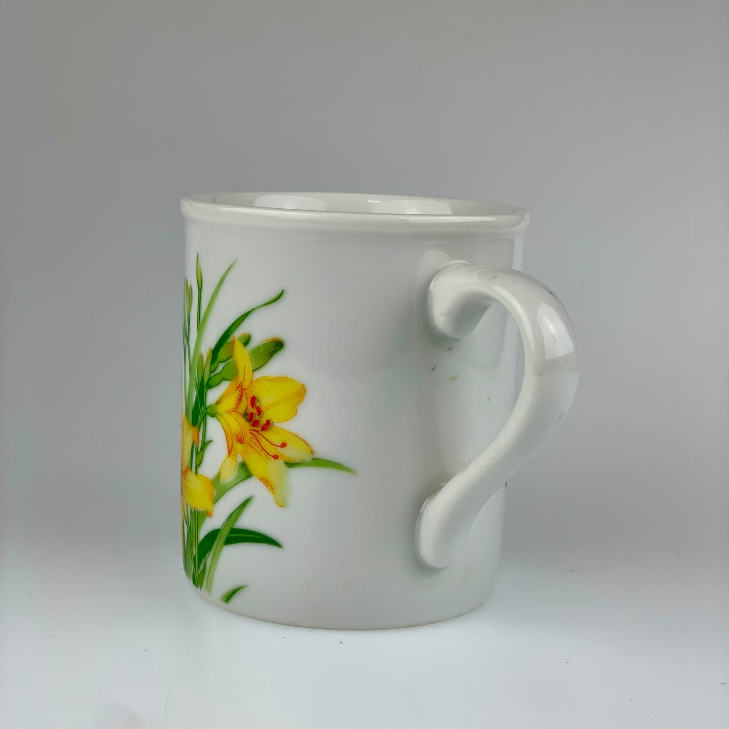 Vintage Toscany Collection Coffee Mug | Yellow Lillies | Made In Japan