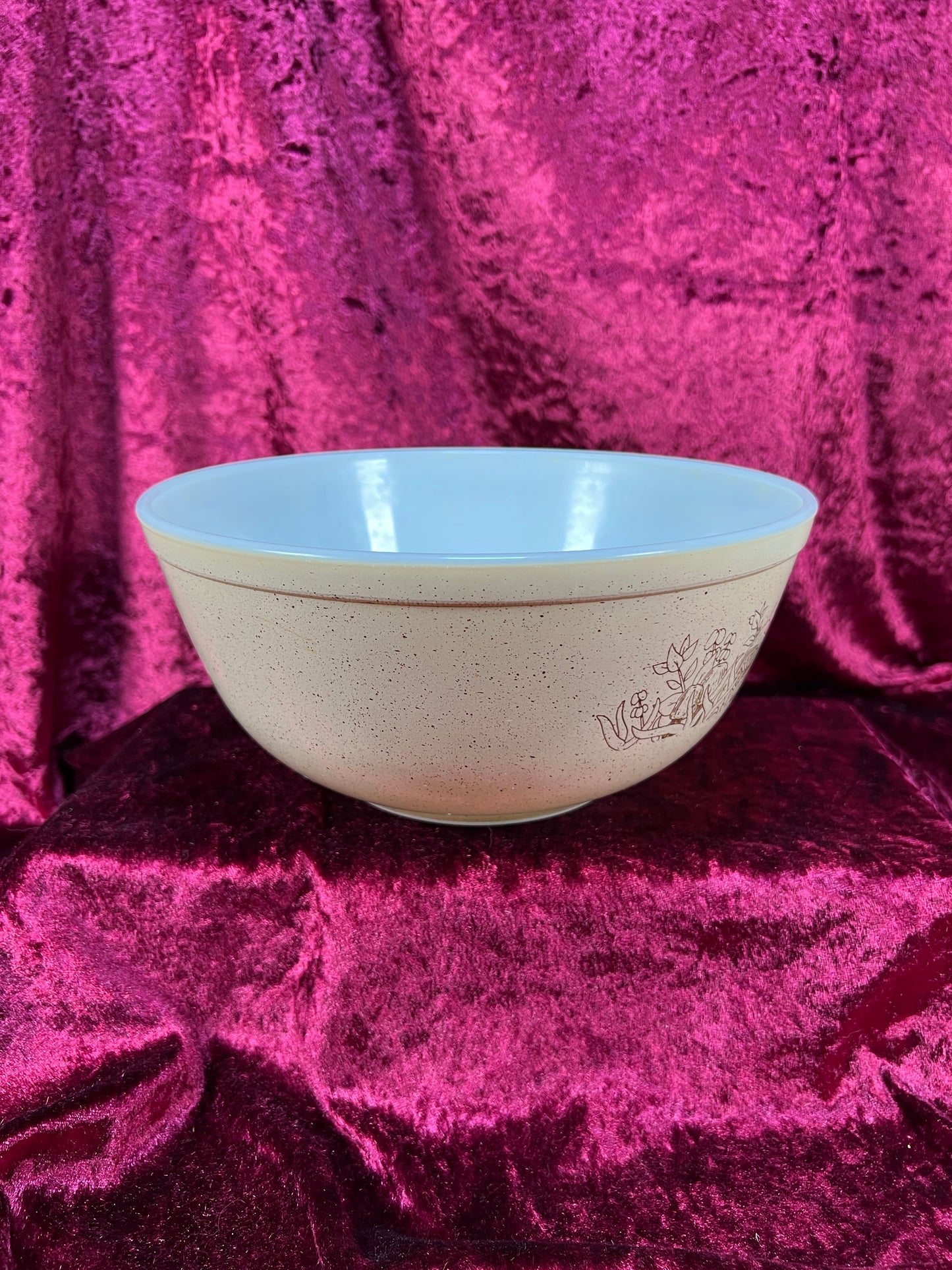 Vintage Kitchen - Mixing Bowl - Forest Fancies Mushrooms - Pyrex - 2.5L