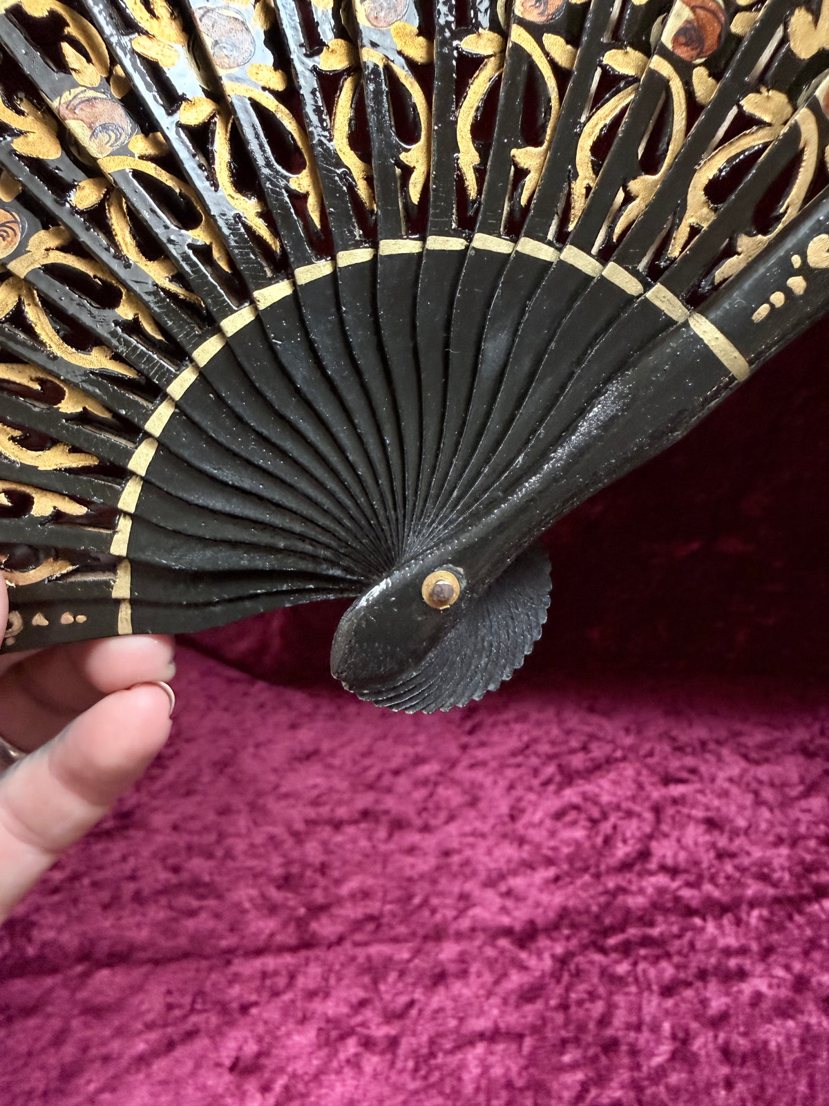 Vintage Mid Century Painted Wood Folding Fan – Double-Sided European Court Scenes