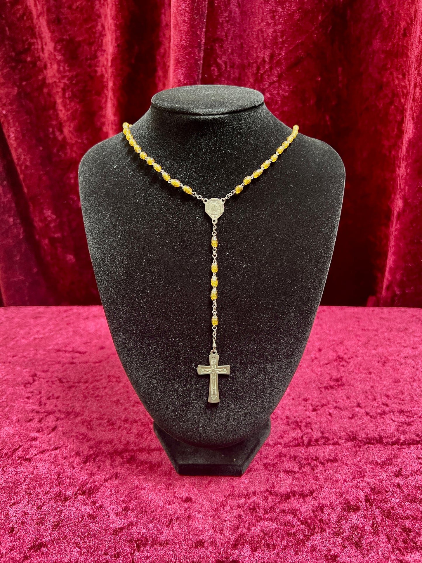 Vintage Jewelry - Rosary Beads - Clear Amber Beads - Brass Tone Cross - 14"