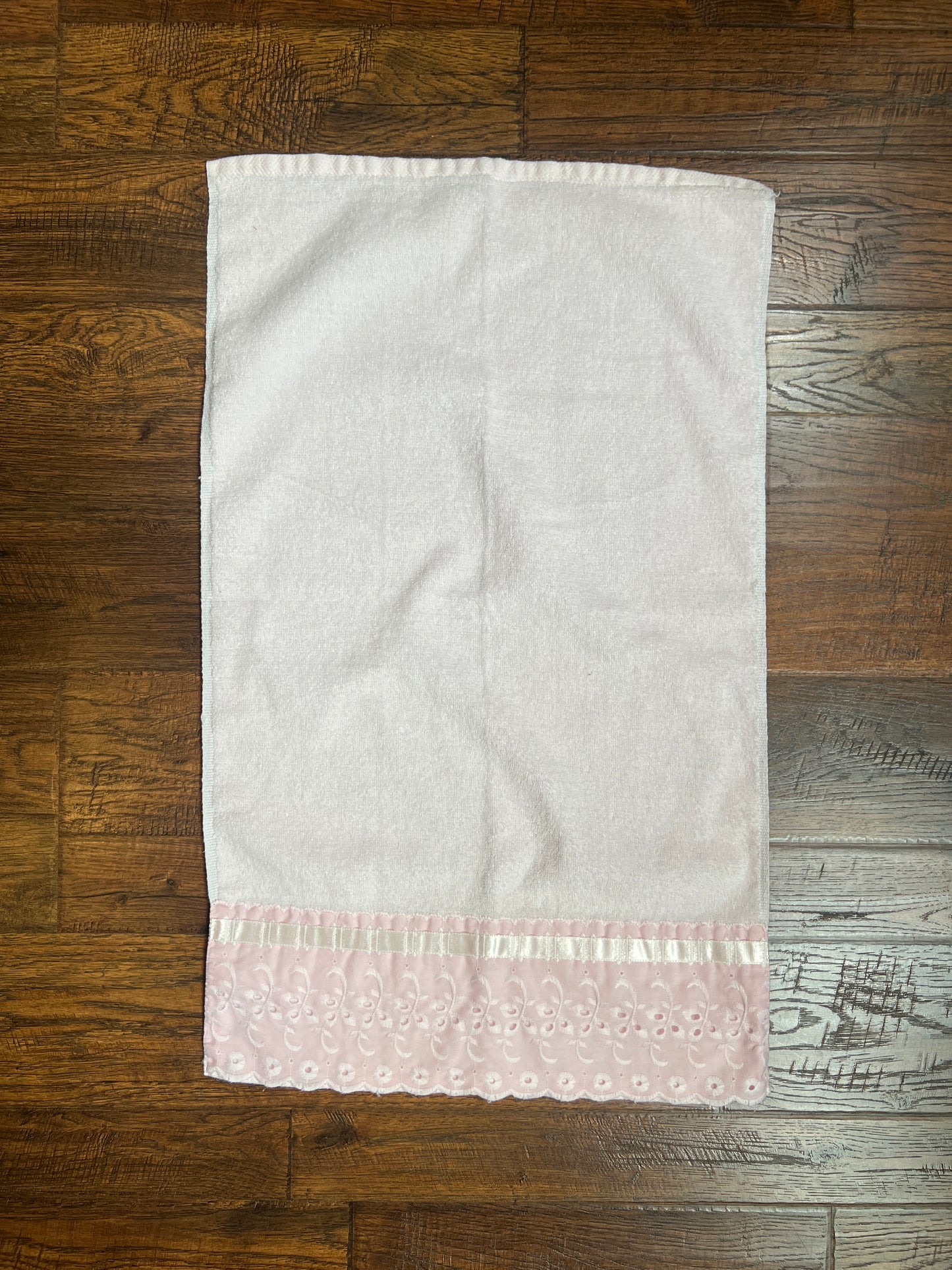 Vintage Linens - Terry Cloth Towel Set - Hand Towel and Face Cloth - Baby Pink - After Bath Luxury