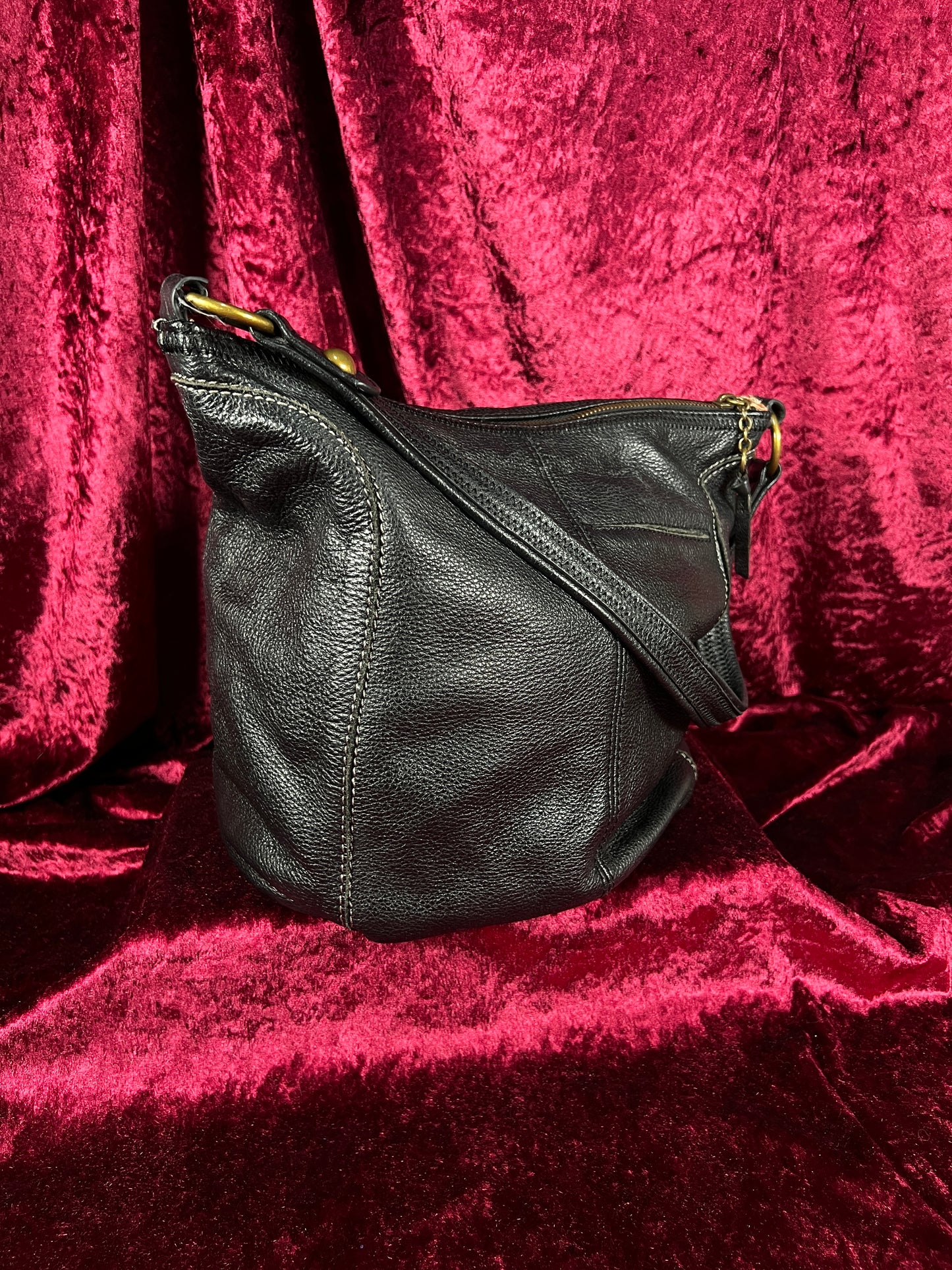 Vintage Leather Hobo Shoulder Bag - Black Pebbled Everyday Slouch Purse - The Sak