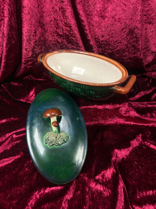 Vintage Ceramic Covered Casserole Dish - Majolica Mushroom Lid Basketweave Belgium Tellurite