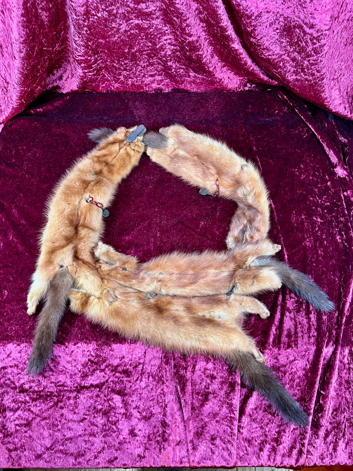 Vintage Fur Shoulder Wrap Stole – Four Red Foxes - 51"