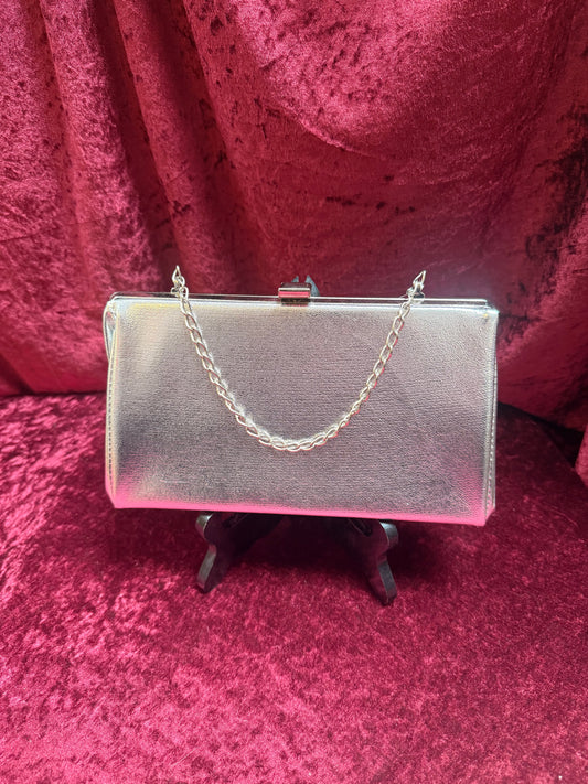 Vintage Accessories - Silver Metallic Clutch - Clasp Closure w/ Chain Strap - 1950s